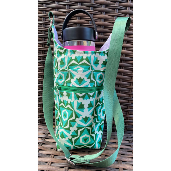 GREEN ABSTRACT BEVERAGE SLING